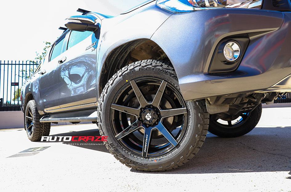 TOYOTA HILUX N80 4WD AVALANCHE GLOSS BLACK MILLED ACCENTS